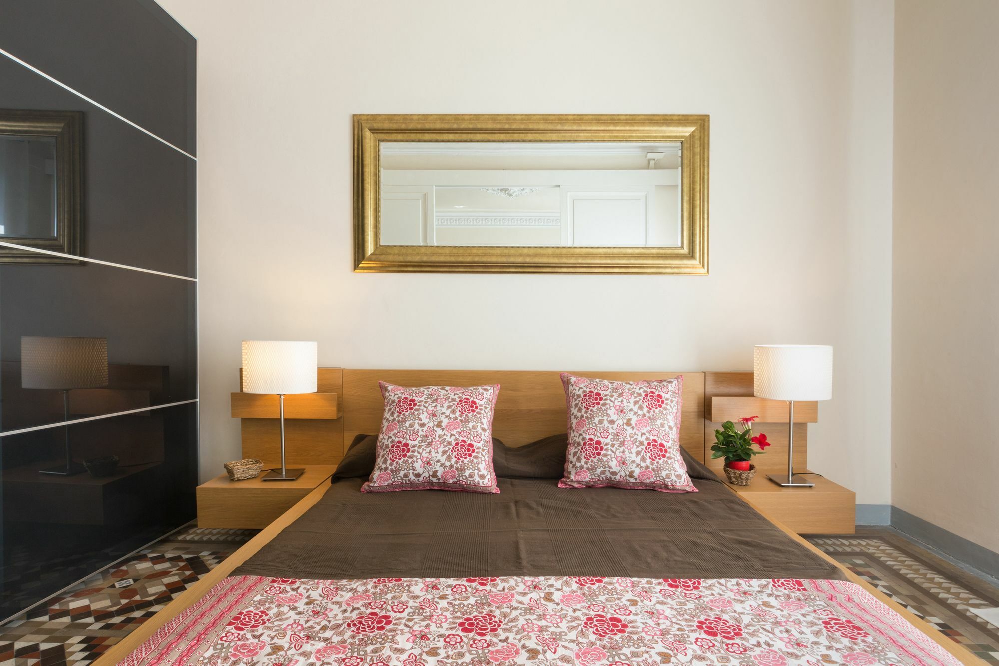 Montaber Apartment - Gran Via - Rocafort Barcelona Kültér fotó
